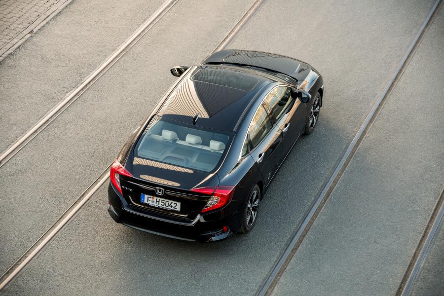  Honda Civic Sedan (FC1) 2016 года  (WW) (фото 9 из 40)